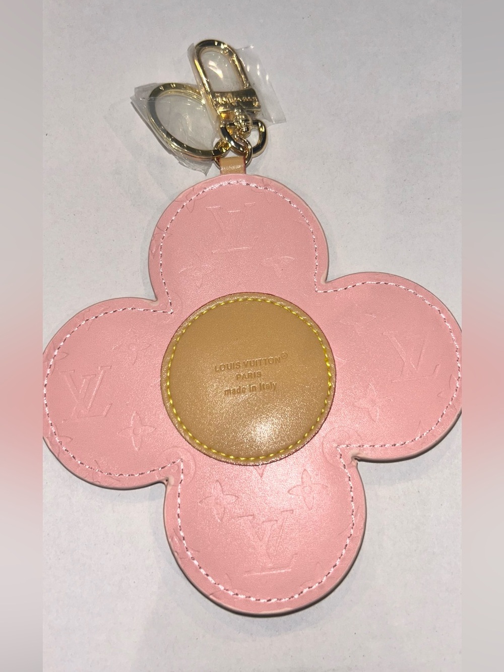 FLOWER CHARM - Picture 3 of 4